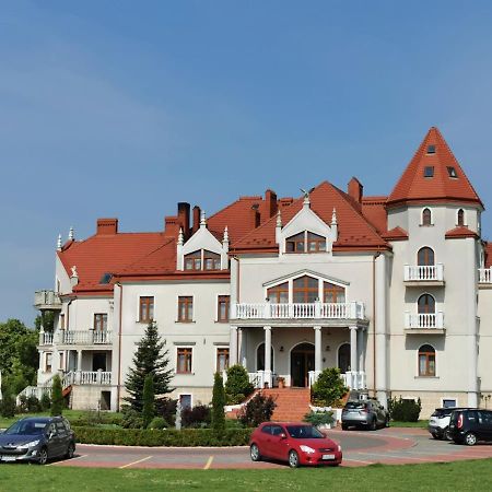 Palac Koronny Noclegi & Wypoczynek Wodzisław Εξωτερικό φωτογραφία