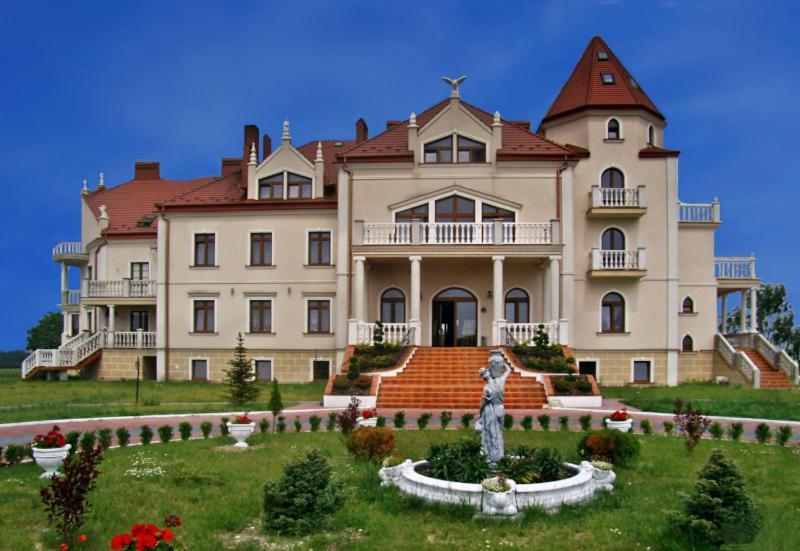 Palac Koronny Noclegi & Wypoczynek Wodzisław Εξωτερικό φωτογραφία